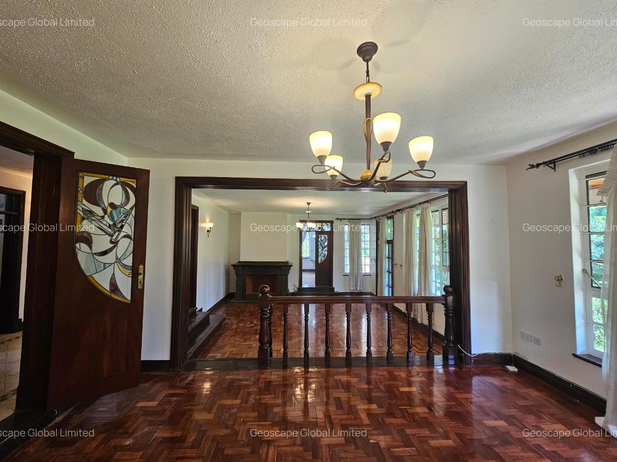 5 Bed House with En Suite in Runda - 6