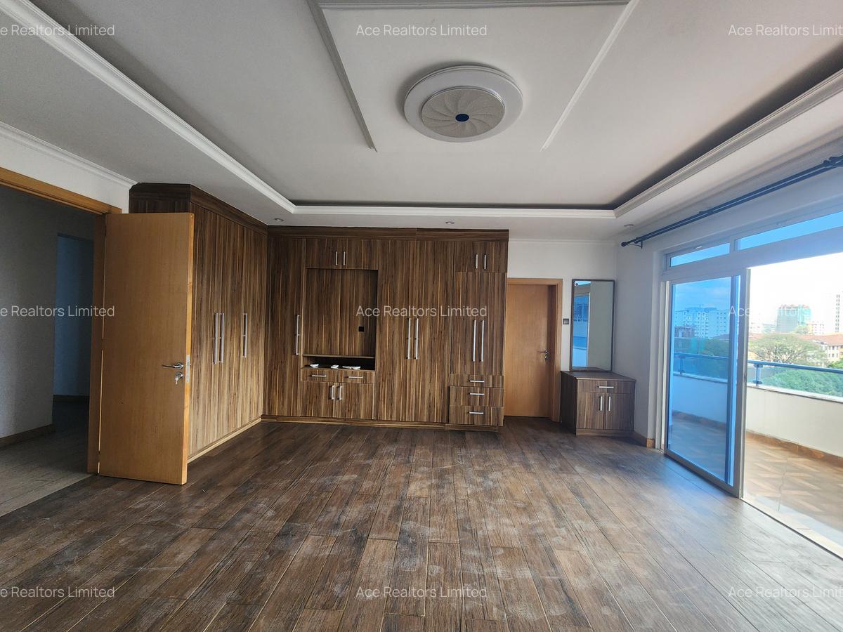 4 Bed Apartment with En Suite at Siaya Road - 7