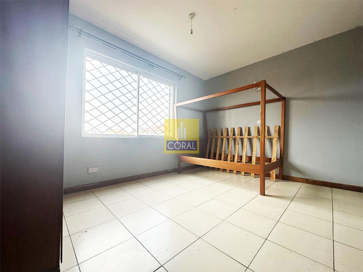 3 Bed Apartment with Swimming Pool in Lavington - 5