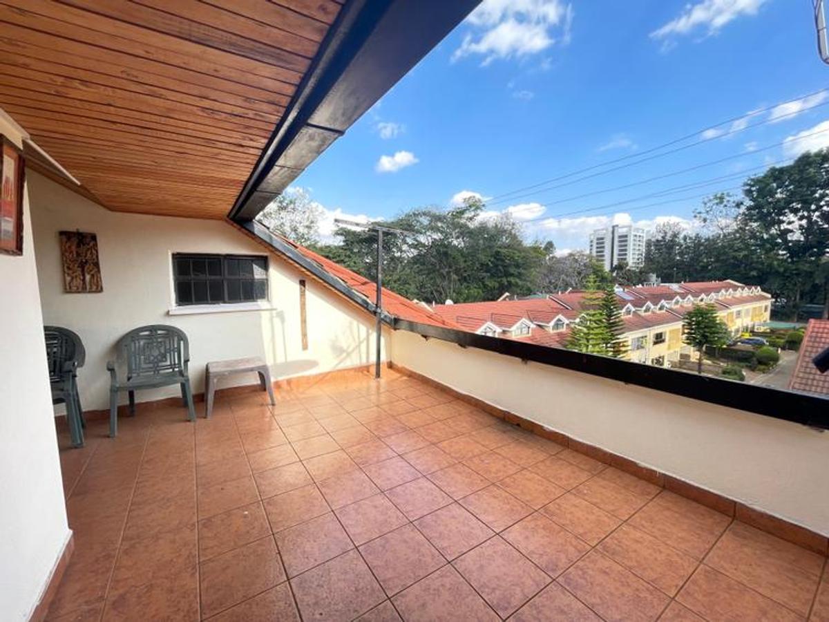 Furnished 4 Bed Apartment with En Suite at Lavington Green - 13
