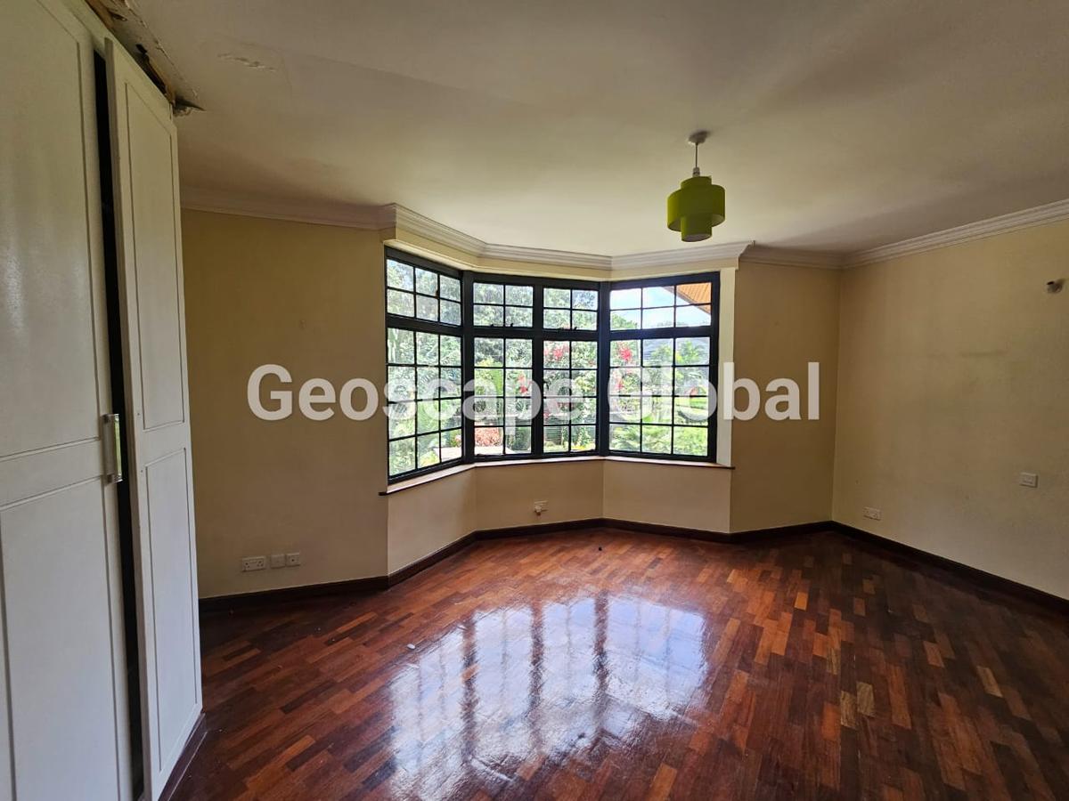 5 Bed House with En Suite in Karen - 8