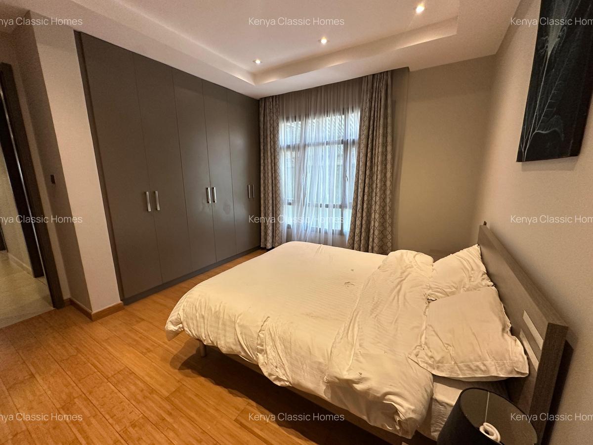 Furnished 3 Bed Apartment with En Suite at Riverside - 16