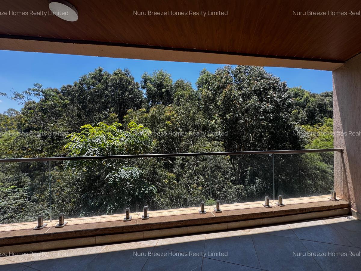 3 Bed Apartment with En Suite in Westlands Area - 1