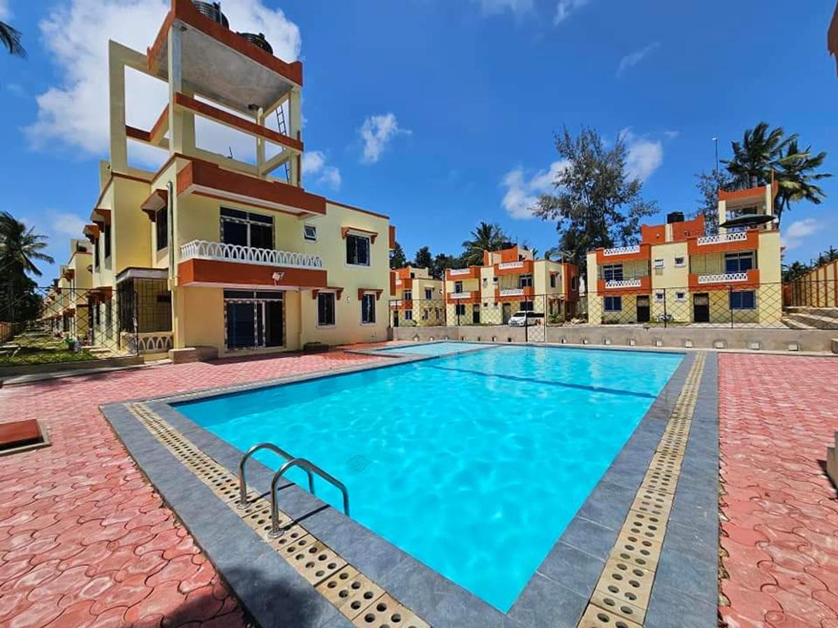 3 Bed Townhouse with En Suite at Mtwapa Gardens - 1