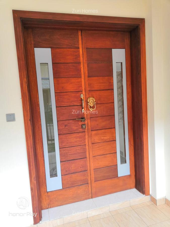 5 Bed Townhouse with En Suite in Lavington - 14