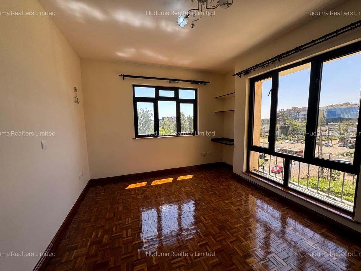 2 Bed Apartment with En Suite at Menelik Road - 10