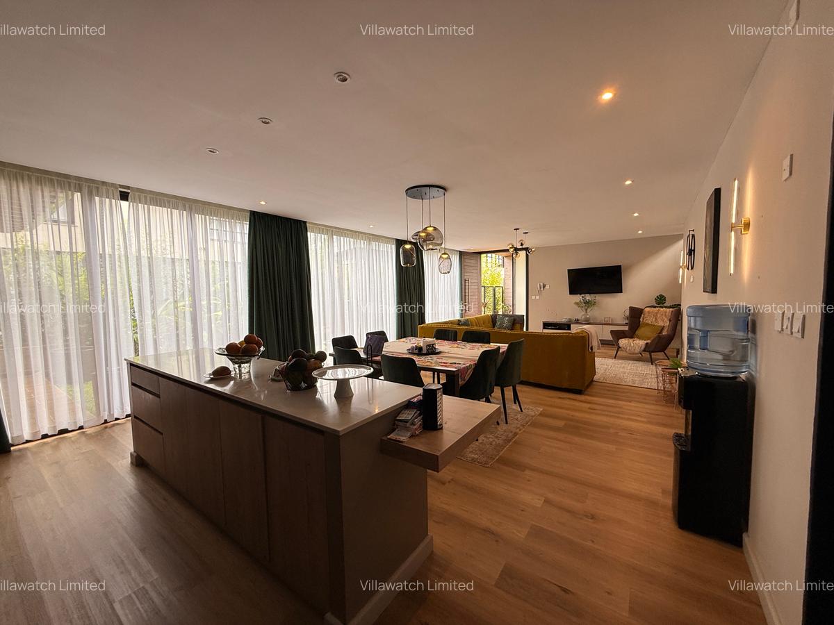 4 Bed Townhouse with En Suite at Runda - 7