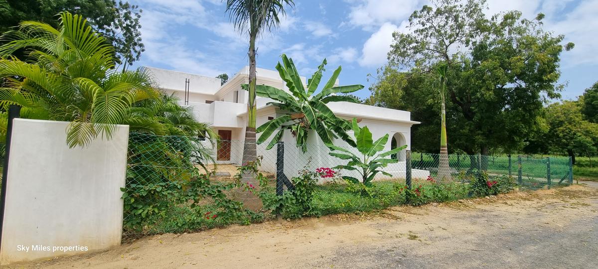 3 Bed Villa with En Suite at Mtwapa - 13