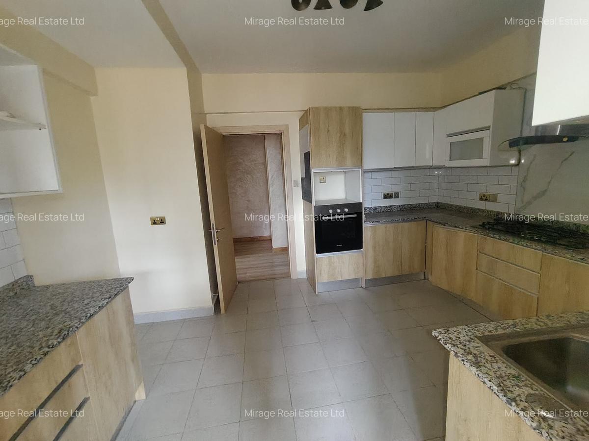3 Bed Apartment with En Suite in Kileleshwa - 11