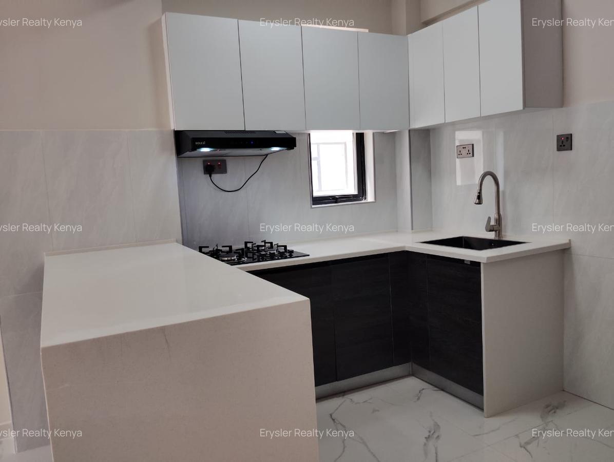 1 Bed Apartment with En Suite at Kindaruma Rd - 12