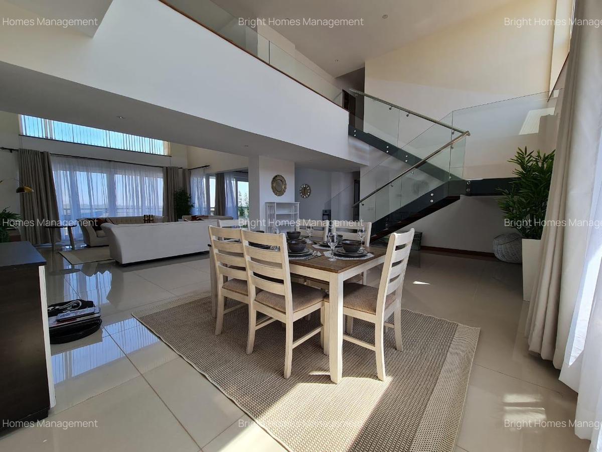 4 Bed Apartment with En Suite in Parklands - 16