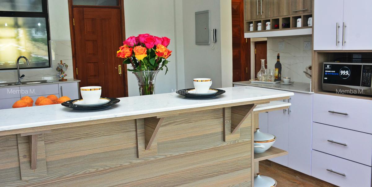 3 Bed Townhouse with Walk In Closet in Nyari - 17