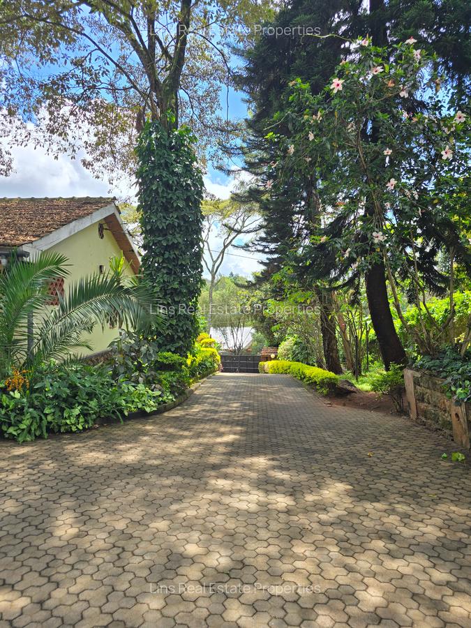 4 Bed House with En Suite in Loresho - 2