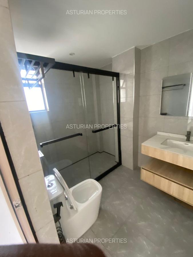 2 Bed Apartment with En Suite in Riverside - 12