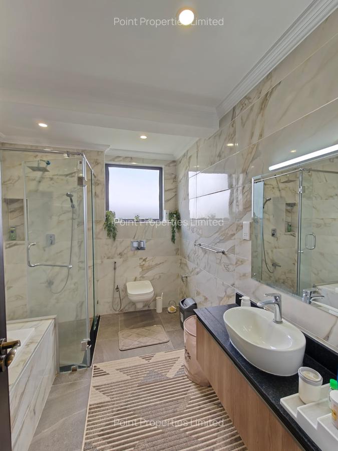Furnished 3 Bed Apartment with En Suite in Kileleshwa - 10