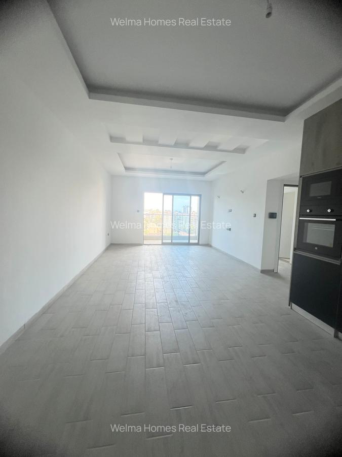 3 Bed Apartment with En Suite in Lavington - 2