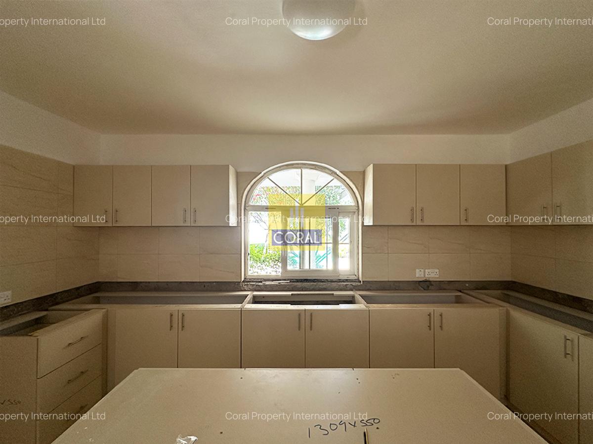 6,000 ft² Commercial Property in Karen - 4