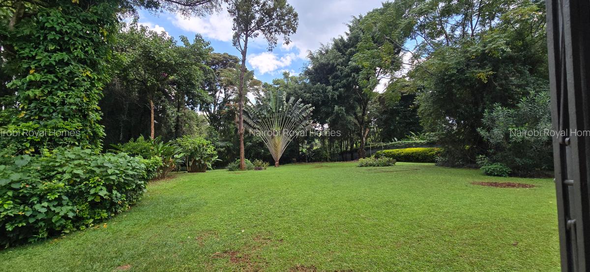 4 Bed House with En Suite at Runda Road - 11