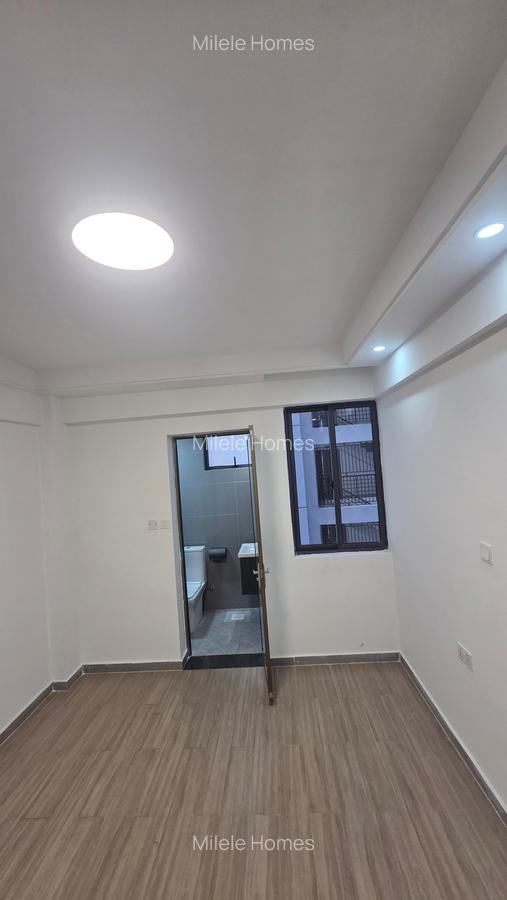 Serviced 3 Bed Apartment with En Suite at Riverside Drive - 13