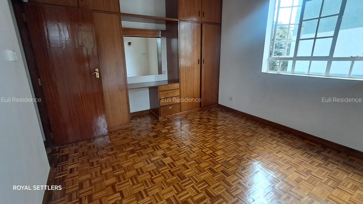 2 Bed Apartment with En Suite at Rhapta Rd - 10