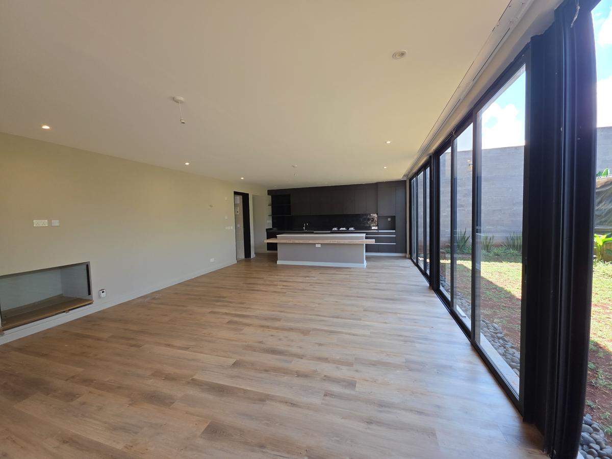 4 Bed Townhouse with Swimming Pool in Runda - 11