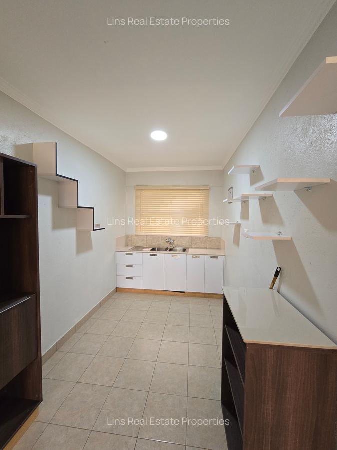 2 Bed House with En Suite in Karen - 20