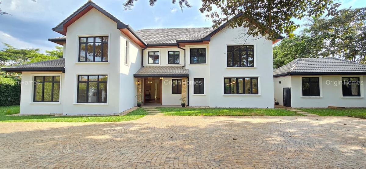 5 Bed House with En Suite at Runda - 2