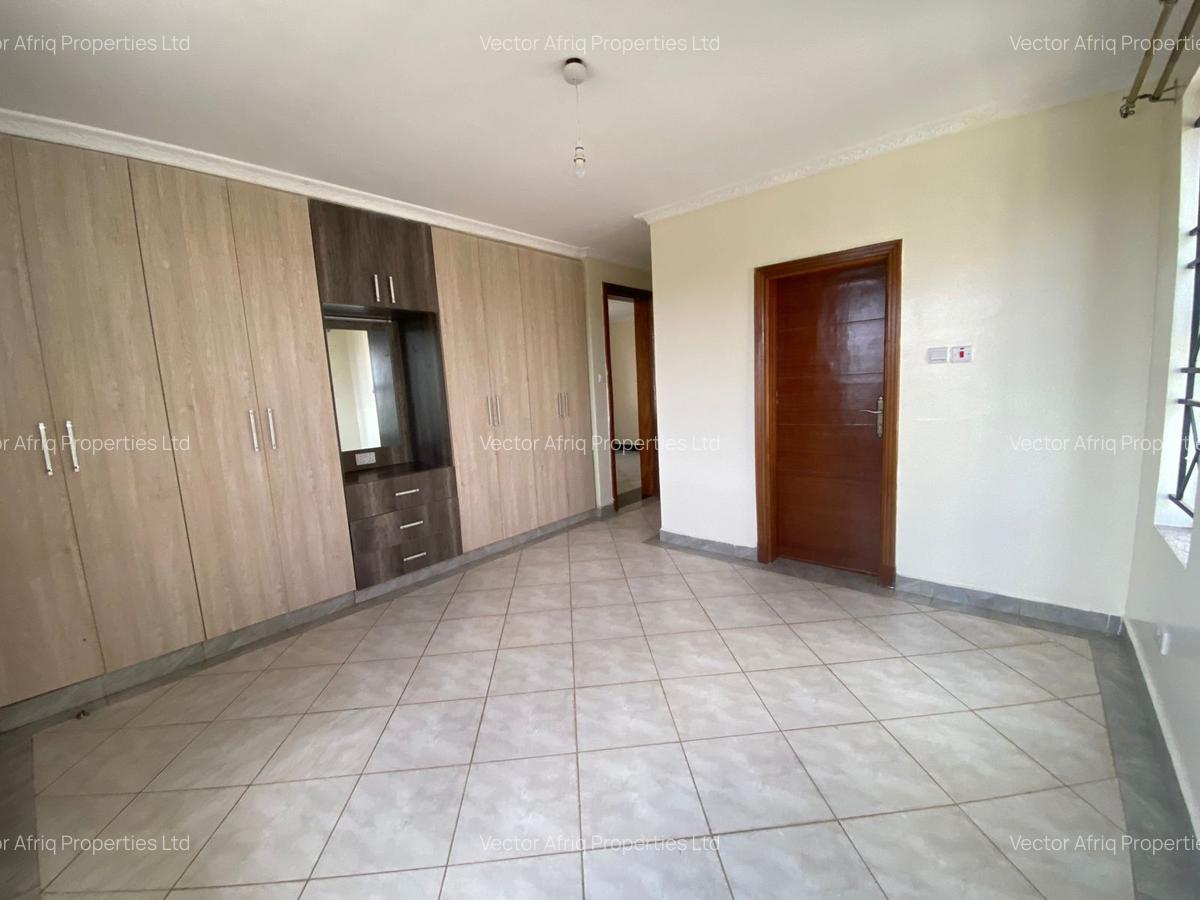 5 Bed House with En Suite in Syokimau - 6