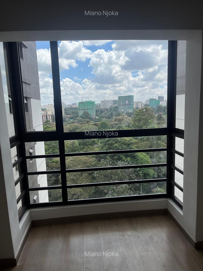 2 Bed Apartment with En Suite at Riverside Drive - 5