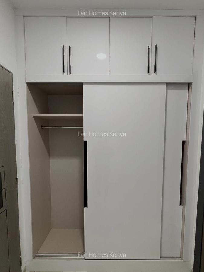1 Bed Apartment with En Suite at Valley Arcade - 11