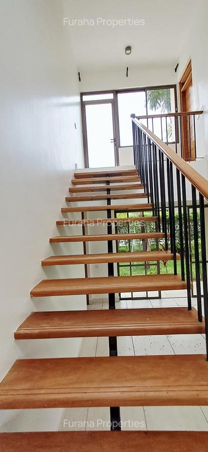 3 Bed Townhouse with En Suite at Vipingo - 12