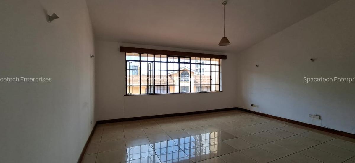 2 Bed Apartment with En Suite in Westlands Area - 10
