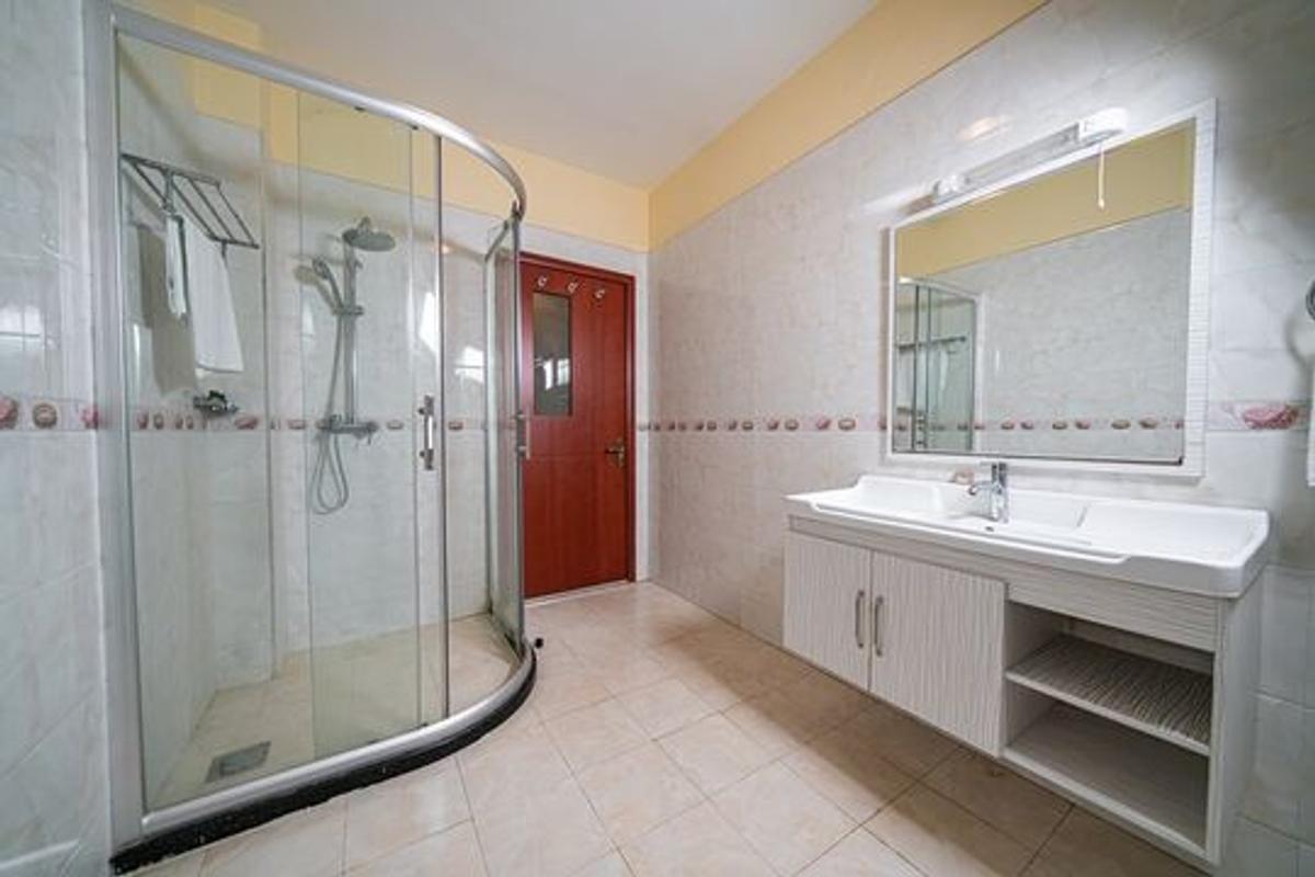 3 Bed Apartment with En Suite at Kilimani Estate - 9