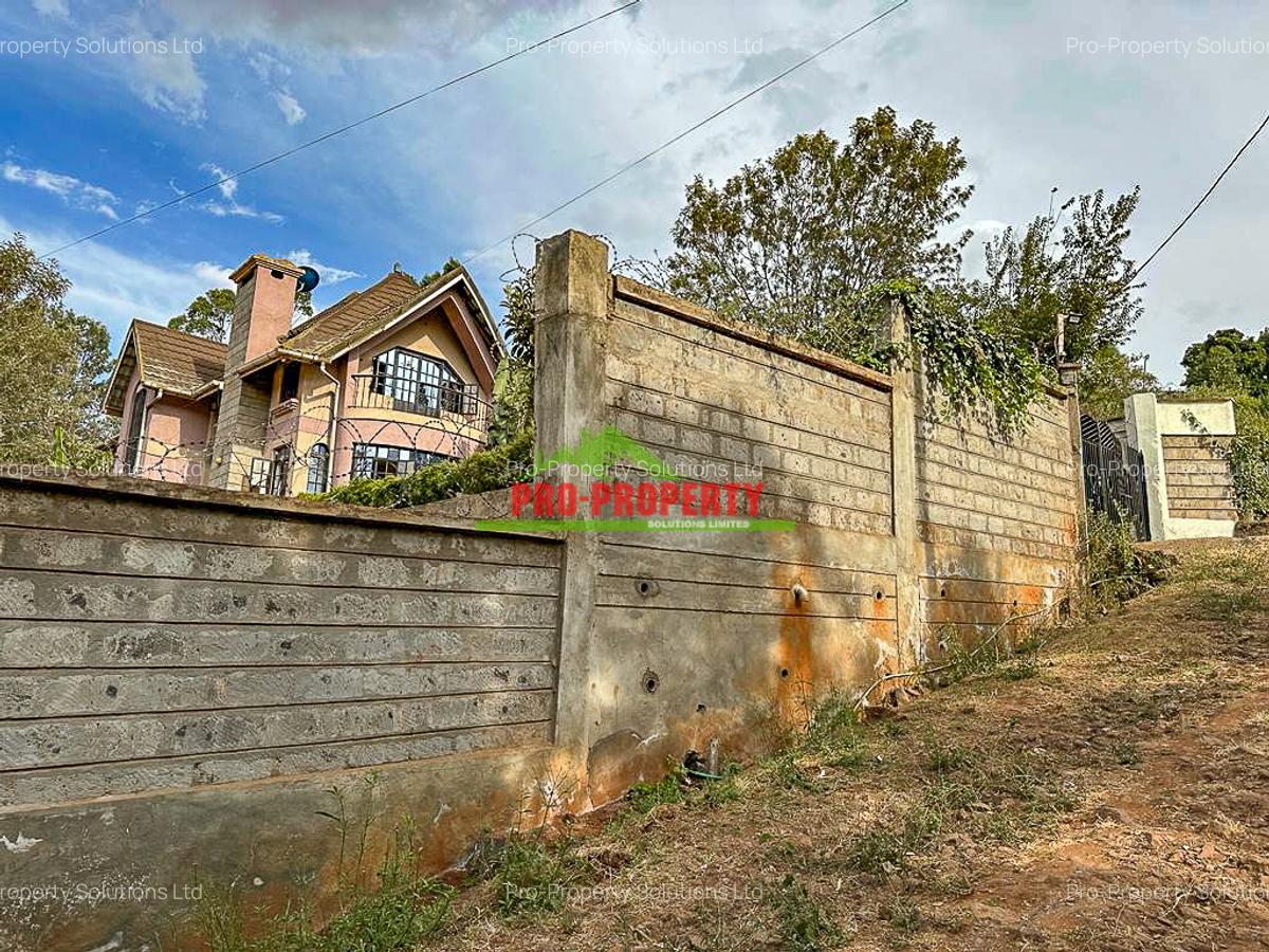 4 Bed House with En Suite at Sigona - 2