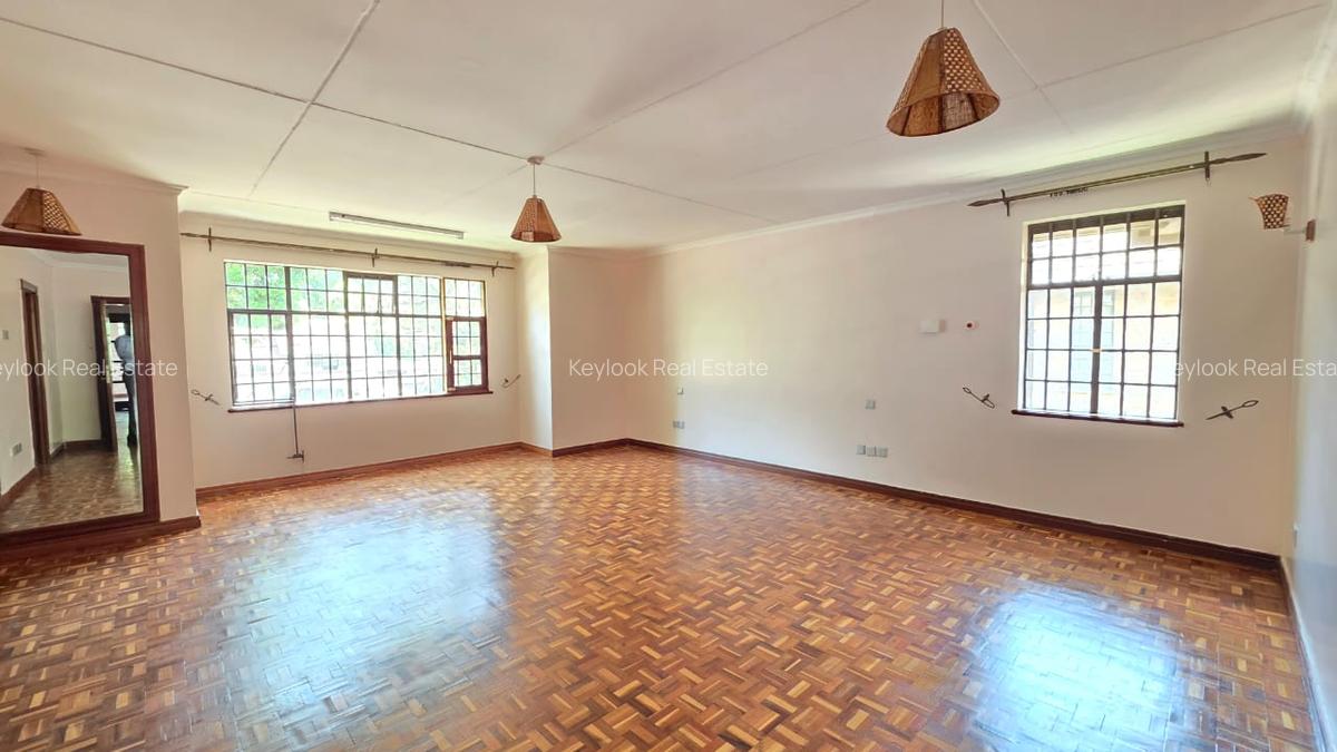 4 Bed Townhouse with En Suite at Peponi Road - 9