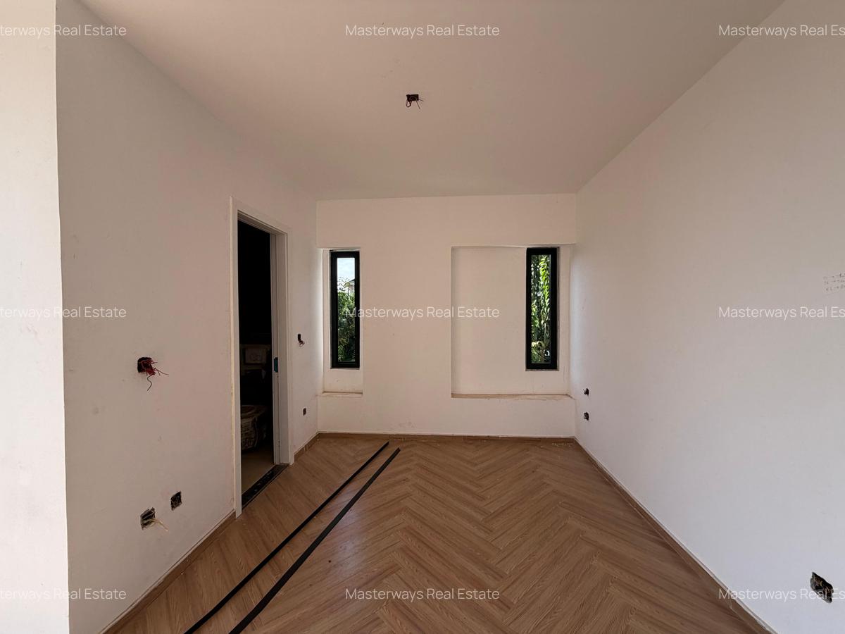 4 Bed Villa with En Suite in Kiambu Road - 15