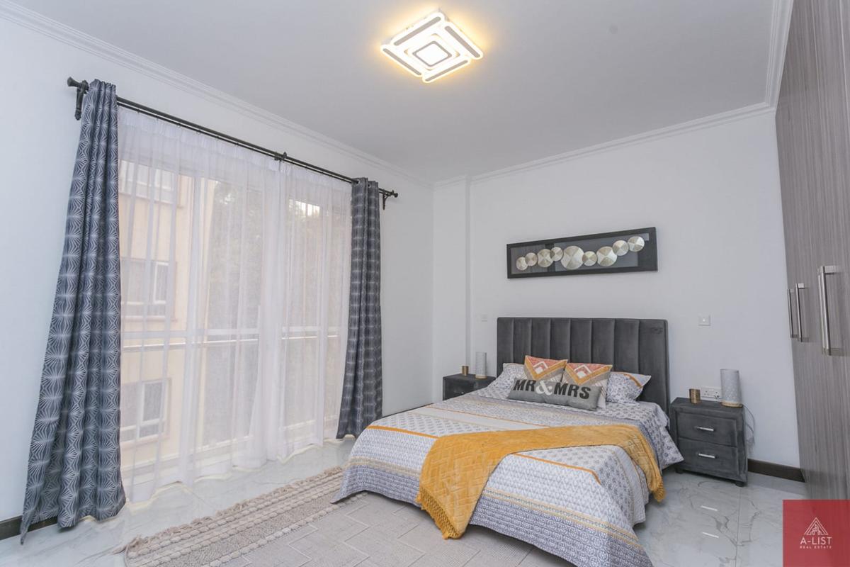 2 Bed Apartment with En Suite at Brookside - 8