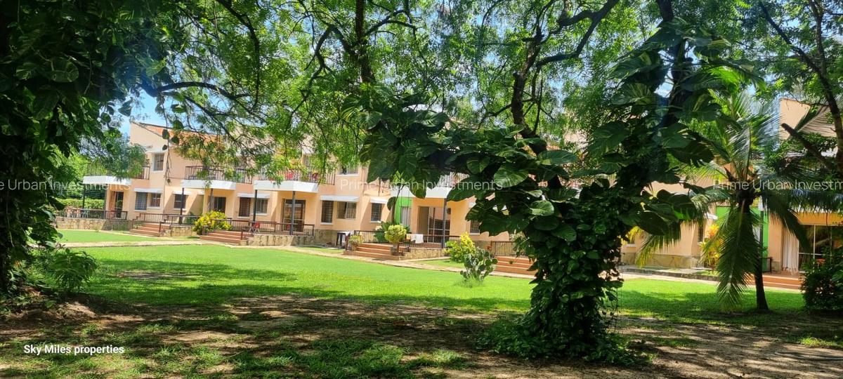 Furnished Commercial Property with Service Charge Included in Nyali Area - 4