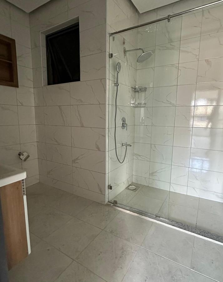 1 Bed Apartment with En Suite at Mbaazi Road - 9