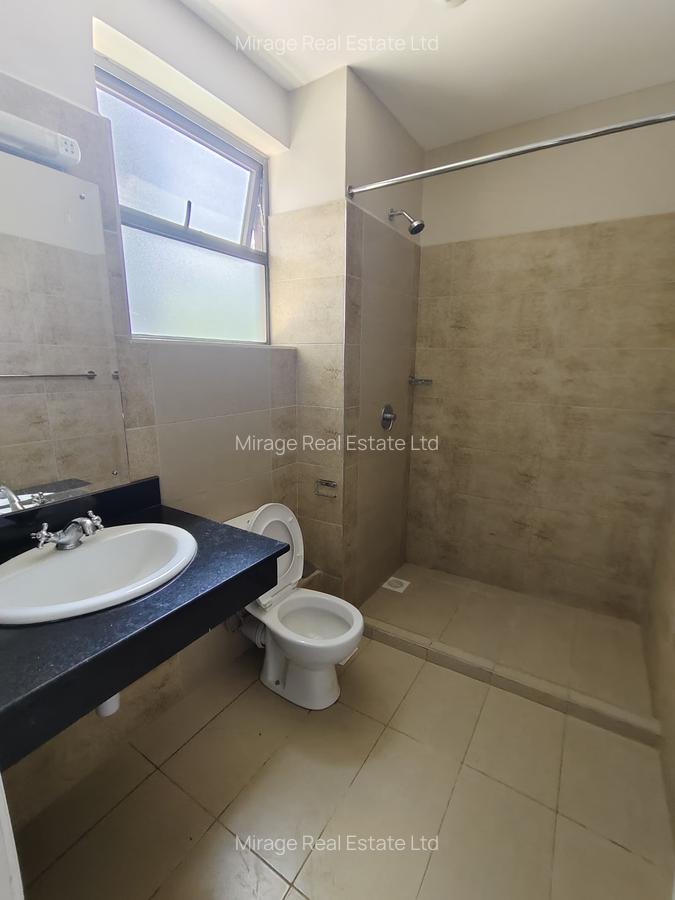 3 Bed Apartment with Swimming Pool in Kitisuru - 17