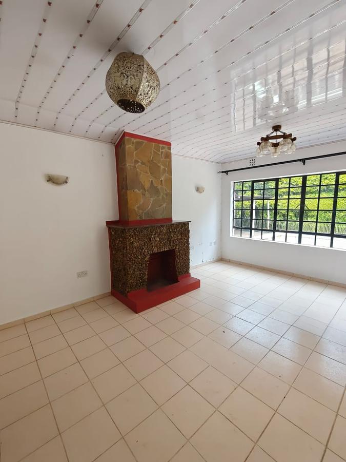 3 Bed House with En Suite at Karen - 2