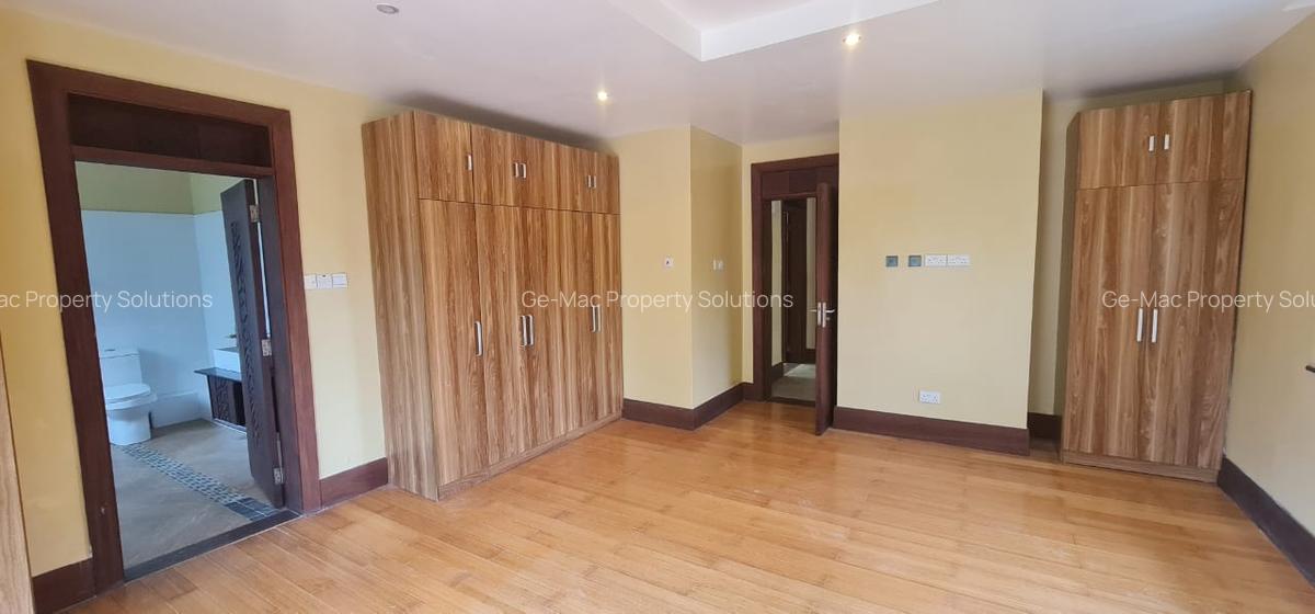 4 Bed Townhouse with En Suite in Runda - 8