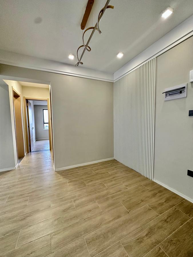 2 Bed Apartment with Gym in Kilimani - 10