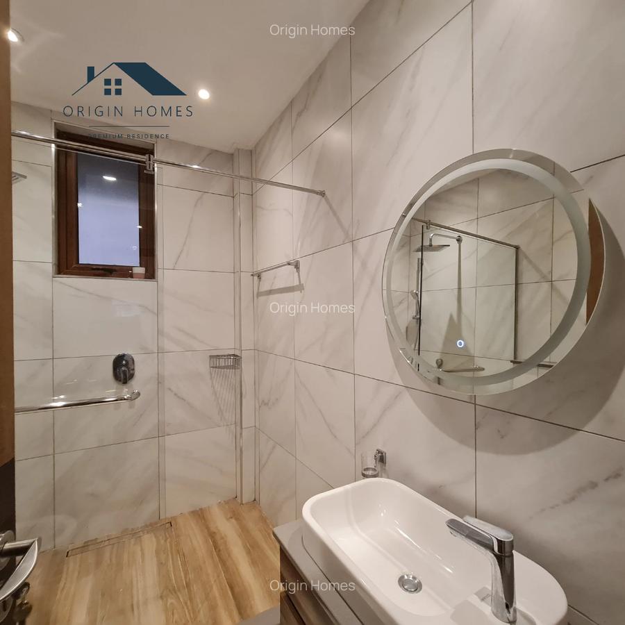 4 Bed Apartment with En Suite at Peponi Road - 16