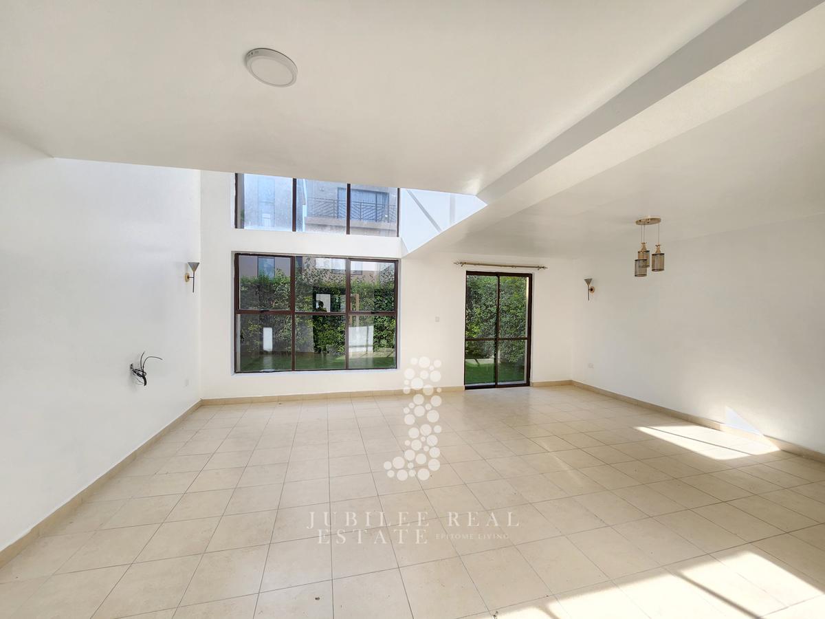 5 Bed Townhouse with En Suite in Syokimau - 6