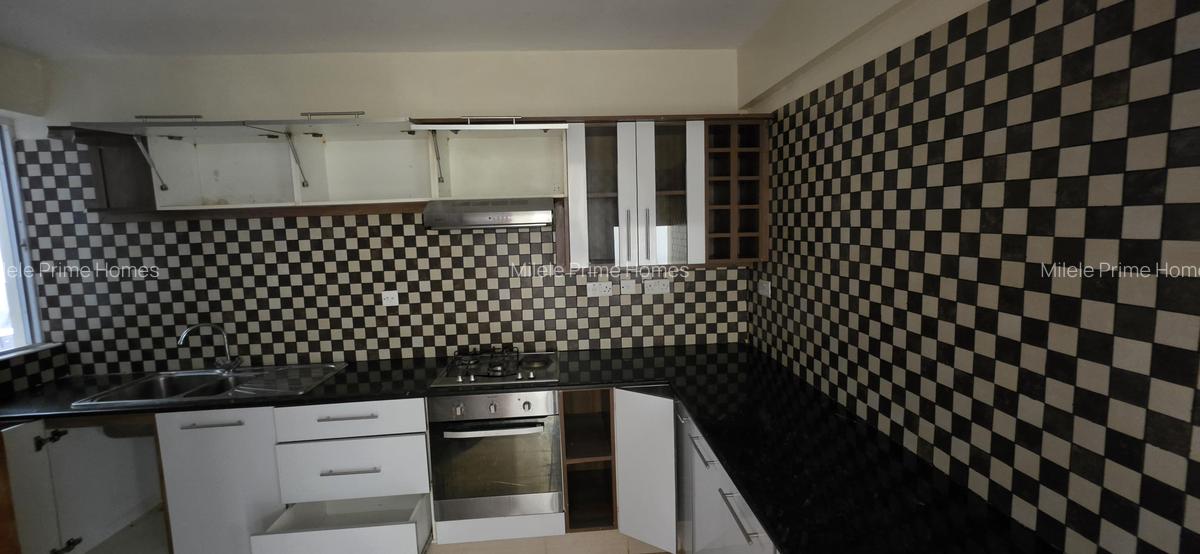 Serviced 3 Bed Apartment with En Suite at Gatundu Road - 5