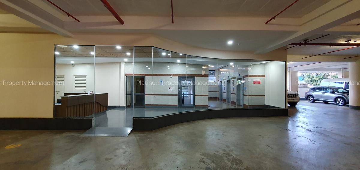 4,000 ft² Office with Backup Generator in Westlands Area - 15
