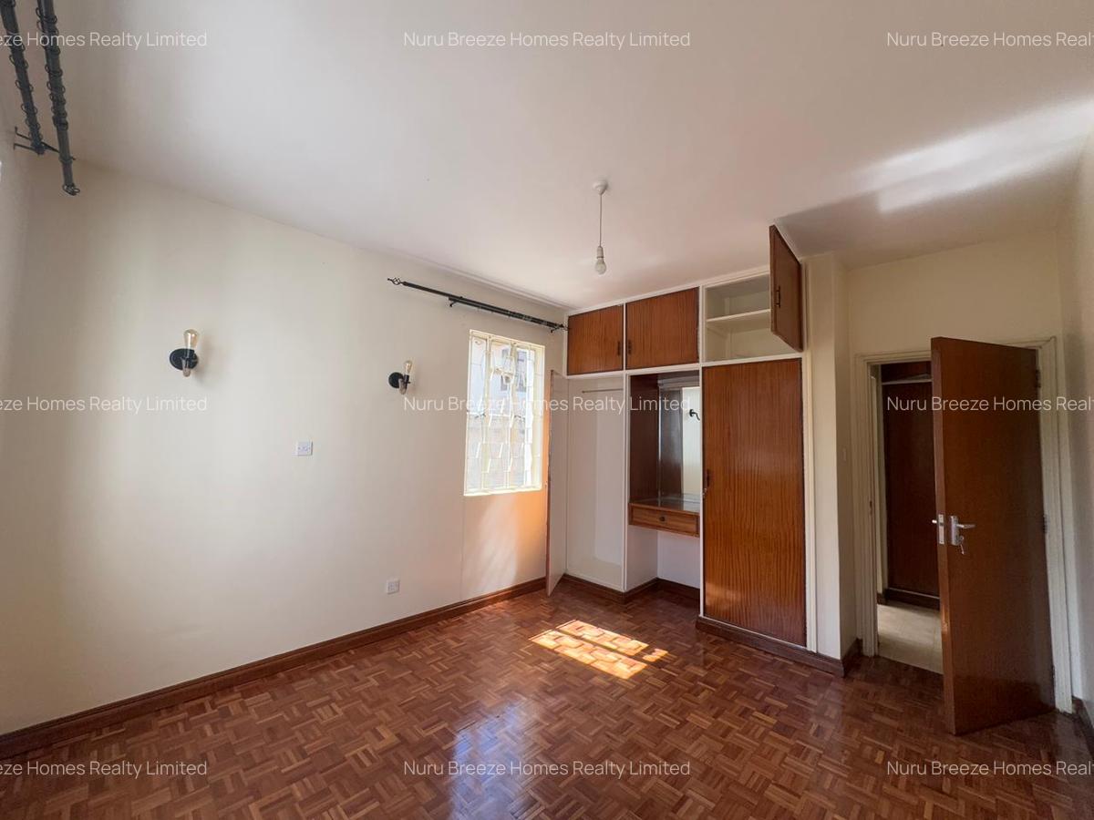 4 Bed House with En Suite in Runda - 6