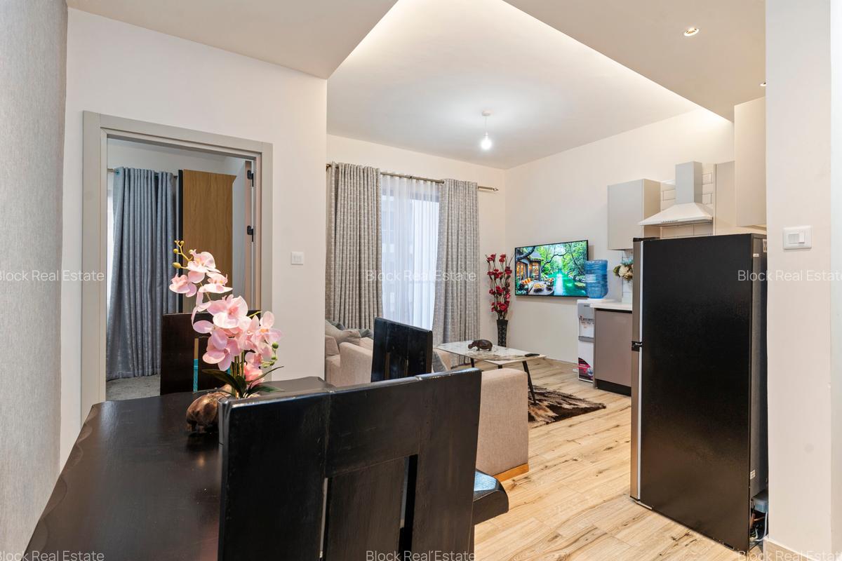 Serviced 2 Bed Apartment with En Suite in Kilimani - 8