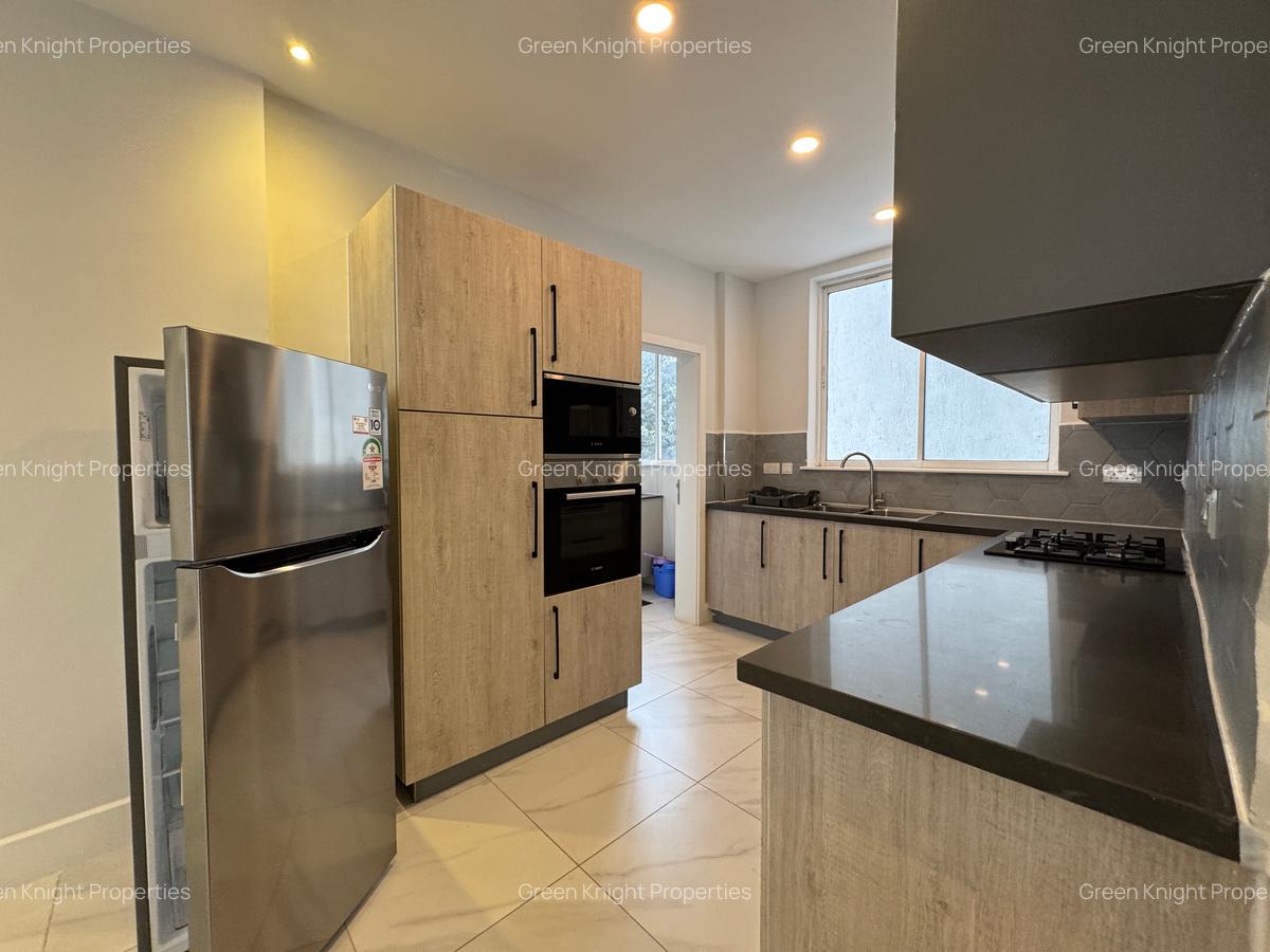 Serviced 2 Bed Apartment with En Suite in Westlands Area - 14